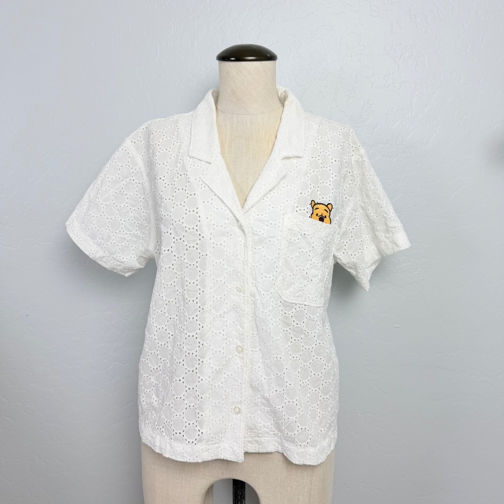 Disney Winnie the Pooh White Eyelet Button Down Shirt Organic Cotton Large